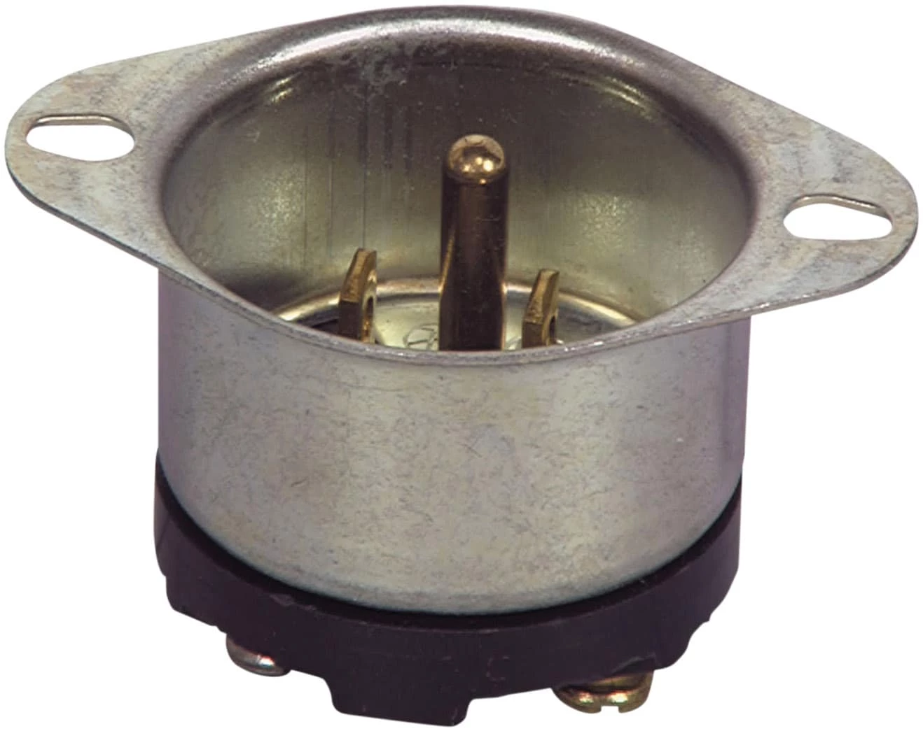 Eaton Plugs & Connectors 15-Amps 125-Volt NEMA 5-15R Industrial Straight 1 Eaton Plugs & Connectors 15-Amps 125-Volt NEMA 5-15R Industrial Straight