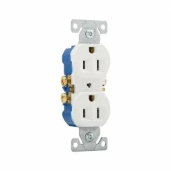 Eaton Electrical Outlets 15-Amp Residential Duplex Outlet, White -Eaton Outlet Store 05118744