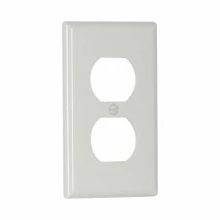 Eaton Wall Plates 1-Gang Standard Duplex Wall Plate, White (10-Pack) 6 Eaton Wall Plates 1-Gang Standard Duplex Wall Plate, White (10-Pack) -Eaton Outlet Store 08600977