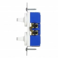 Eaton Light Switches 15-Amp Single-Pole Combination Light Switch, White -Eaton Outlet Store 12411327