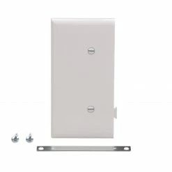 Eaton Wall Plates 1-Gang Midsize Blank Wall Plate, White