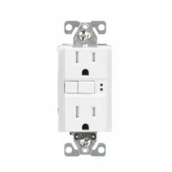 Eaton Electrical Outlets 15-Amp Tamper Resistant AFCI GFCI Residential/Commercial Decorator Outlet, White